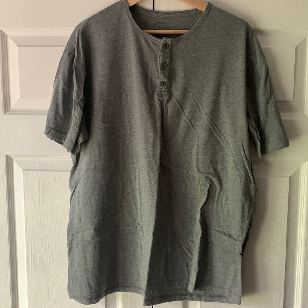 True Classic Short Sleeve Henley